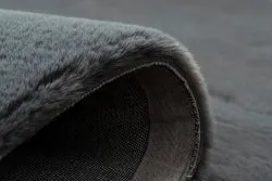 Teppich BUNNY grau IMITATION VON KANINCHENPELZ