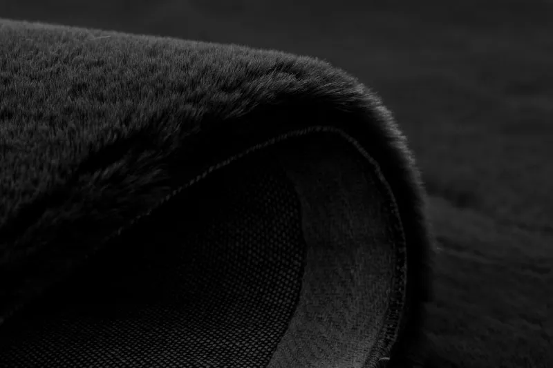 Teppich BUNNY schwarz IMITATION VON KANINCHENPELZ