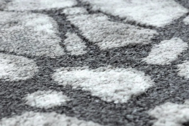 Chodnik nowoczesny COZY 8873 Cracks Popękany beton - Strukturalny, dwa poziomy runa ciemny szary
