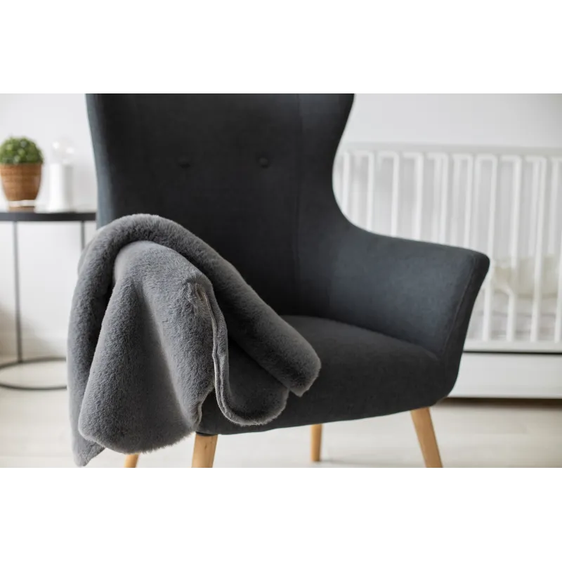 Teppich NEW DOLLY mit weicher Textur, perfekt für Schlafzimmer oder Wohnzimmer