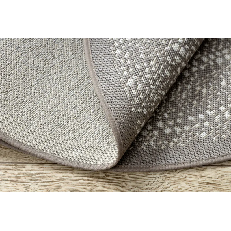 Runder Sisal Teppich für den Garten, langlebig und stilvoll