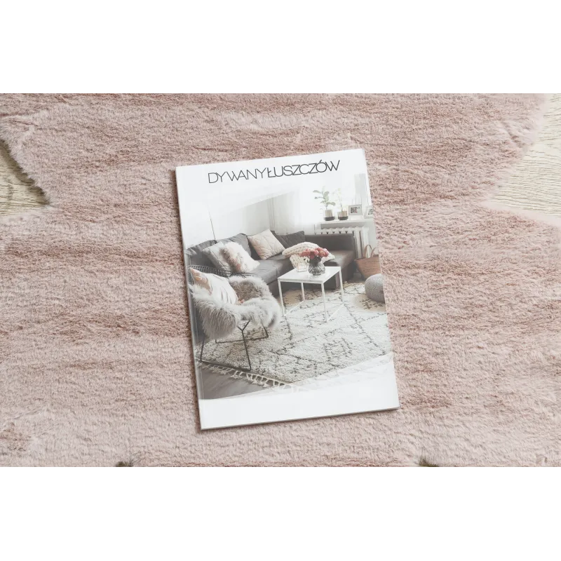 Weicher Waschteppich in erröten rosa, ideal für das Kinderzimmer