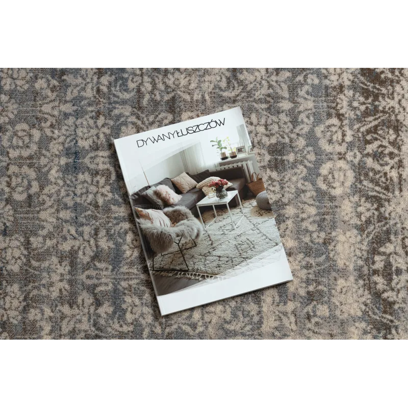 Beige und blaue Farbgebung, ideal für stilvolle Wohnräume