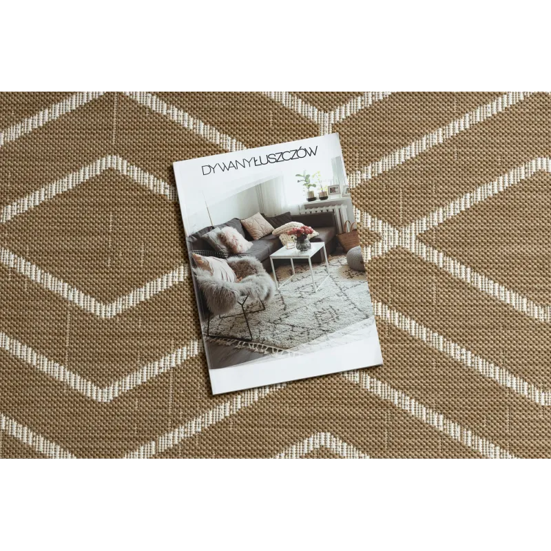 Geometrischer Sisal Teppich in natürlichem Beige, ideal für stilvolle Räume