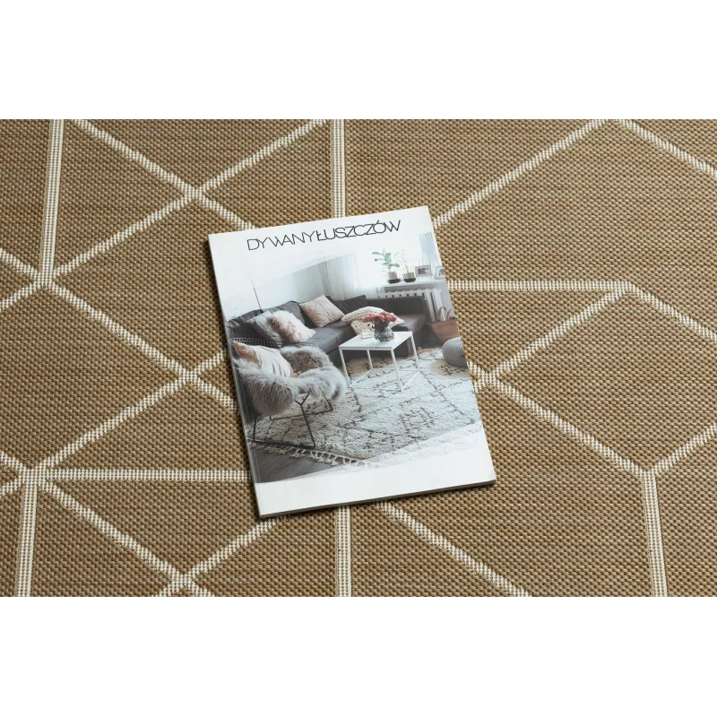 Geometrischer Sisal Teppich in sanften Beigetönen, ideal für moderne Räume